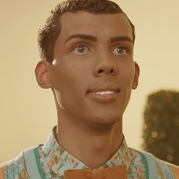 کاور اهنگ papaoutai از Stromae