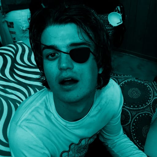 کاور اهنگ Should I Stay or Should I Go Sped Up