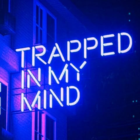 کاور اهنگ Trapped In My Mind Sped up